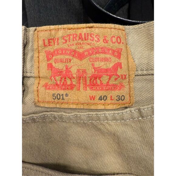 Levi’s 501 Men’s Khaki Jeans 5-Pocket Sz. 40/30 - Picture 5 of 8